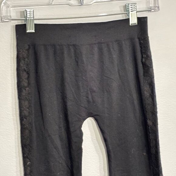 Say what? | Women’s Lace Side Accents Black Leggings Size - Picture 9 of 11